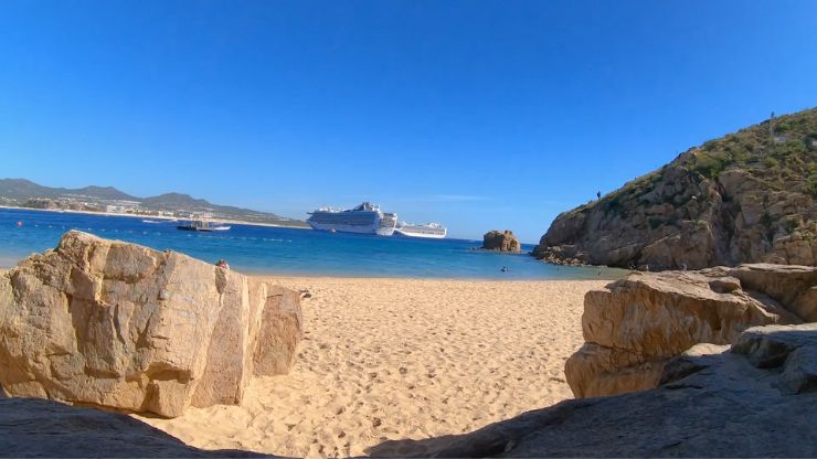 Cannery Beach - Swimmable beach in Cabo