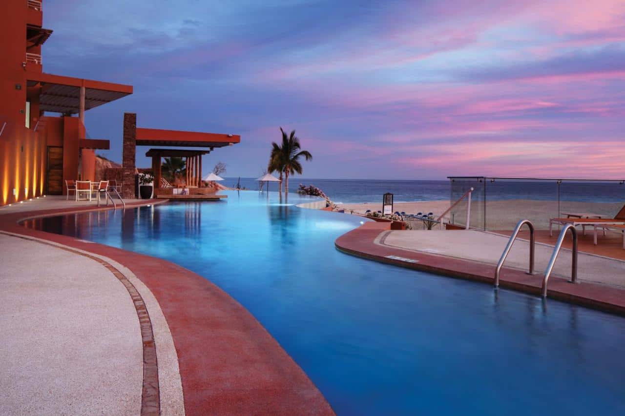 Westin Los Cabos Resort Villas pool area
