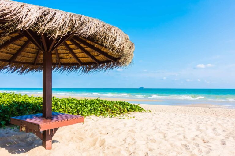 Traveling To Cabo in June: Is It The Right Time To Visit? beach at cabo