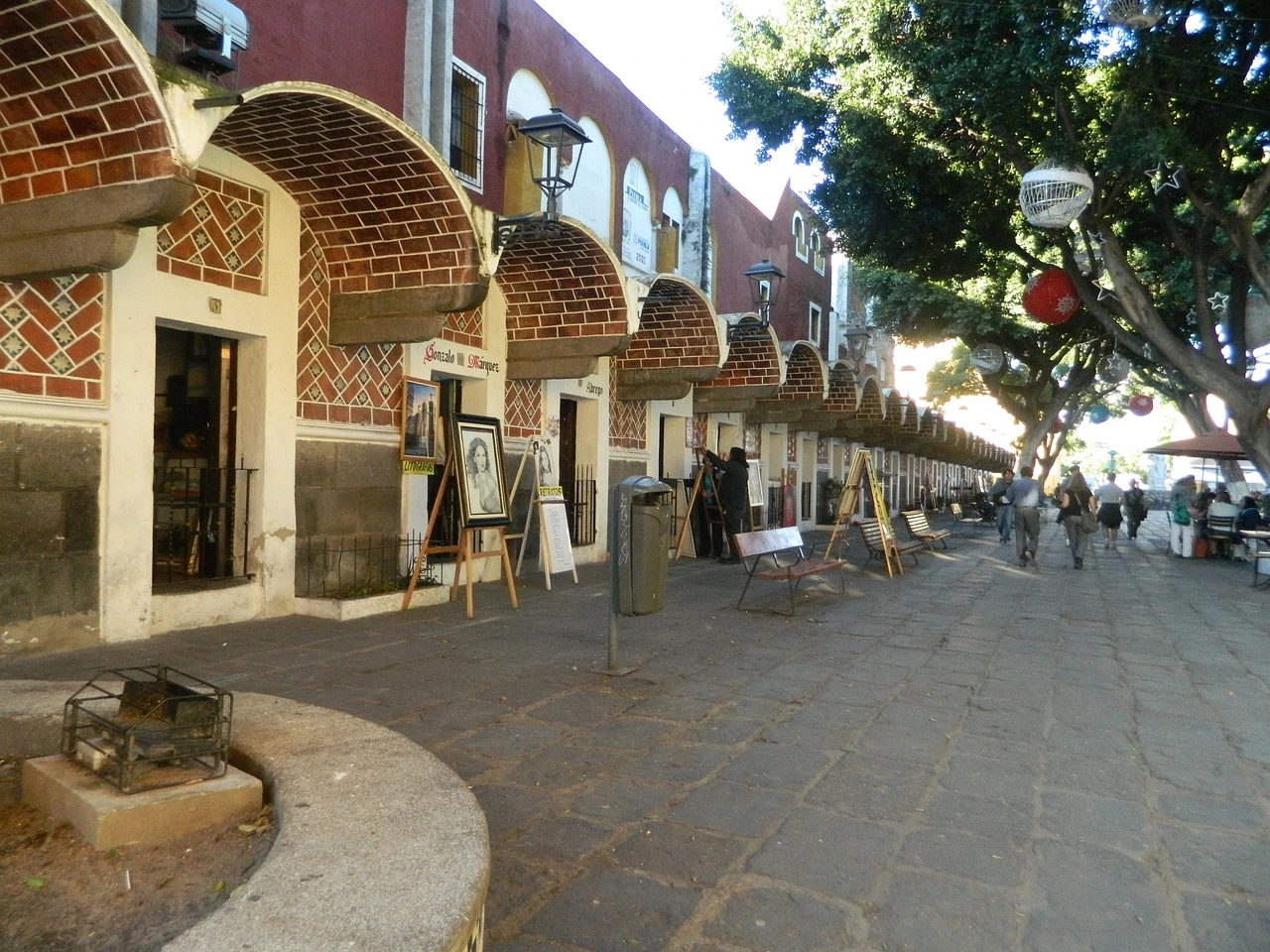explore the street art gallery in Puebla
